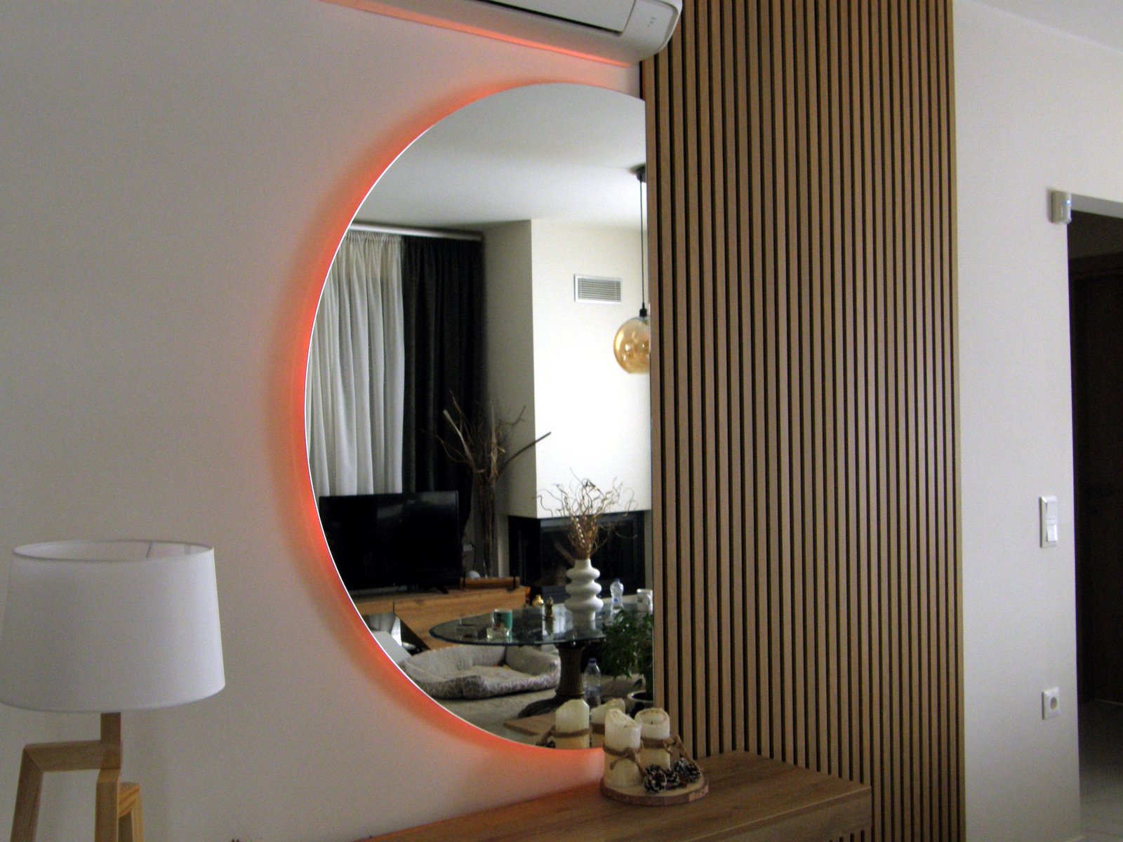 καθρέπτης μισοφέγγαρο
